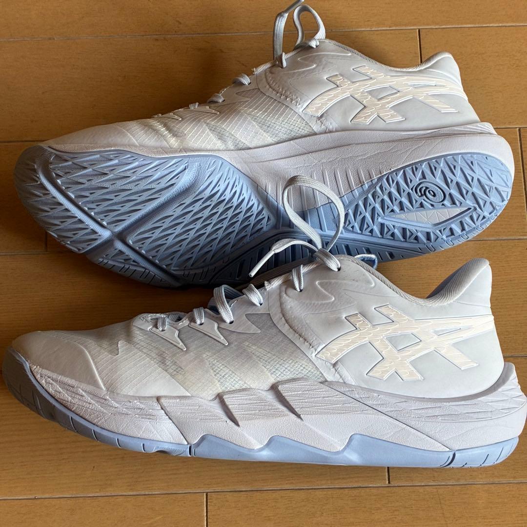 美品asics UNPREARS LOW2 アシックス　アンプレアルスロー2