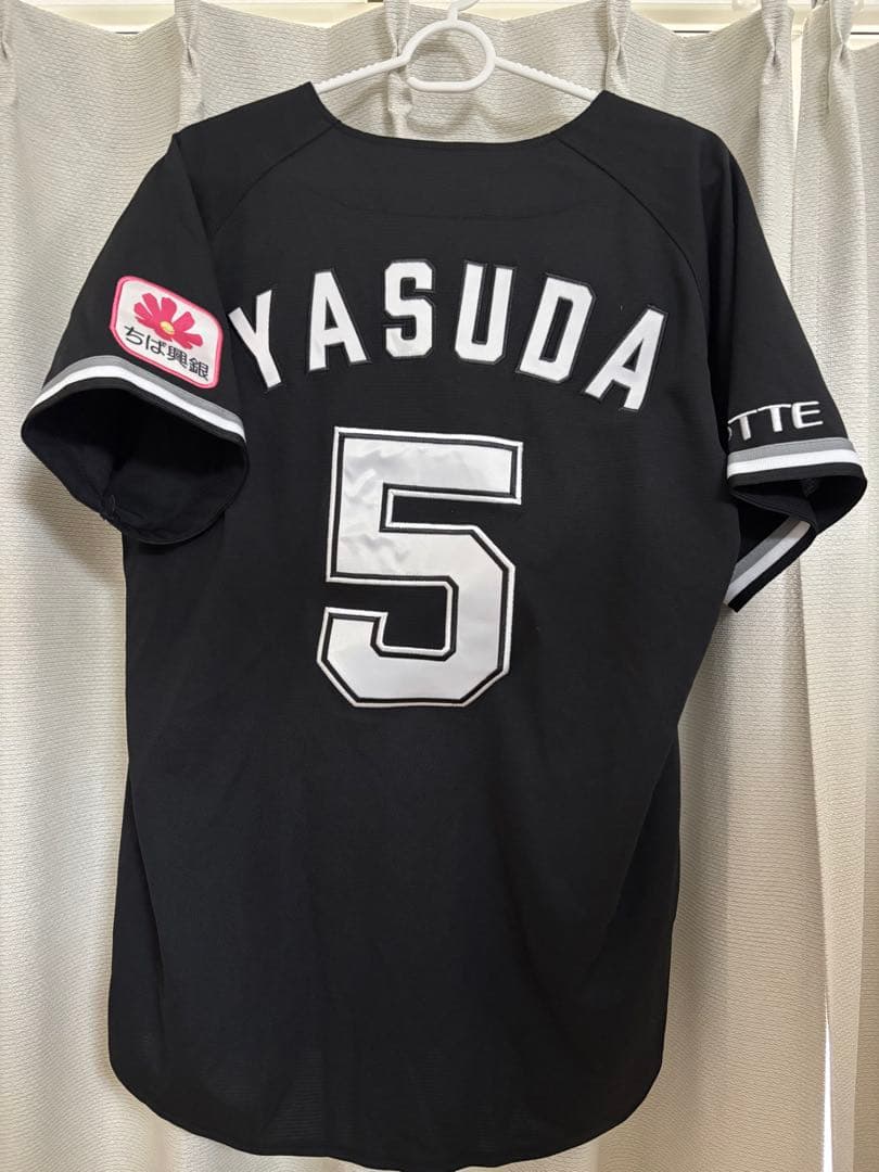 千葉ロッテマリーンズ ビジターユニ 安田選手