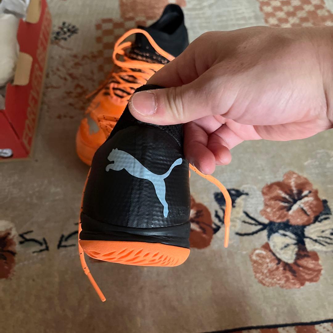 Puma オレンジ シューズ　フューチャーＺ　IT 25.5