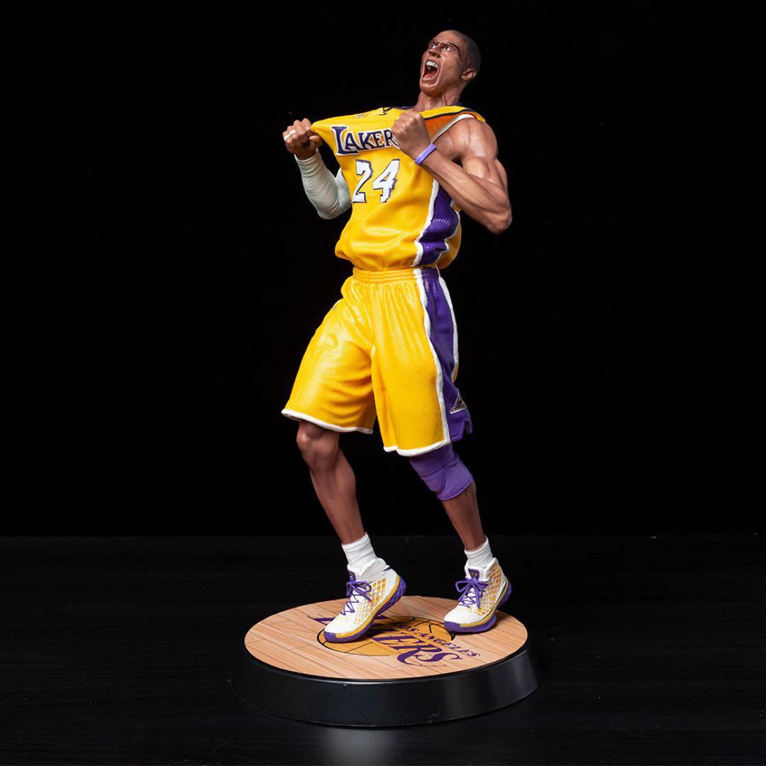 NBA レイカーズ コービー・ブライアント 24番 勝利叫び 1/6 スケール