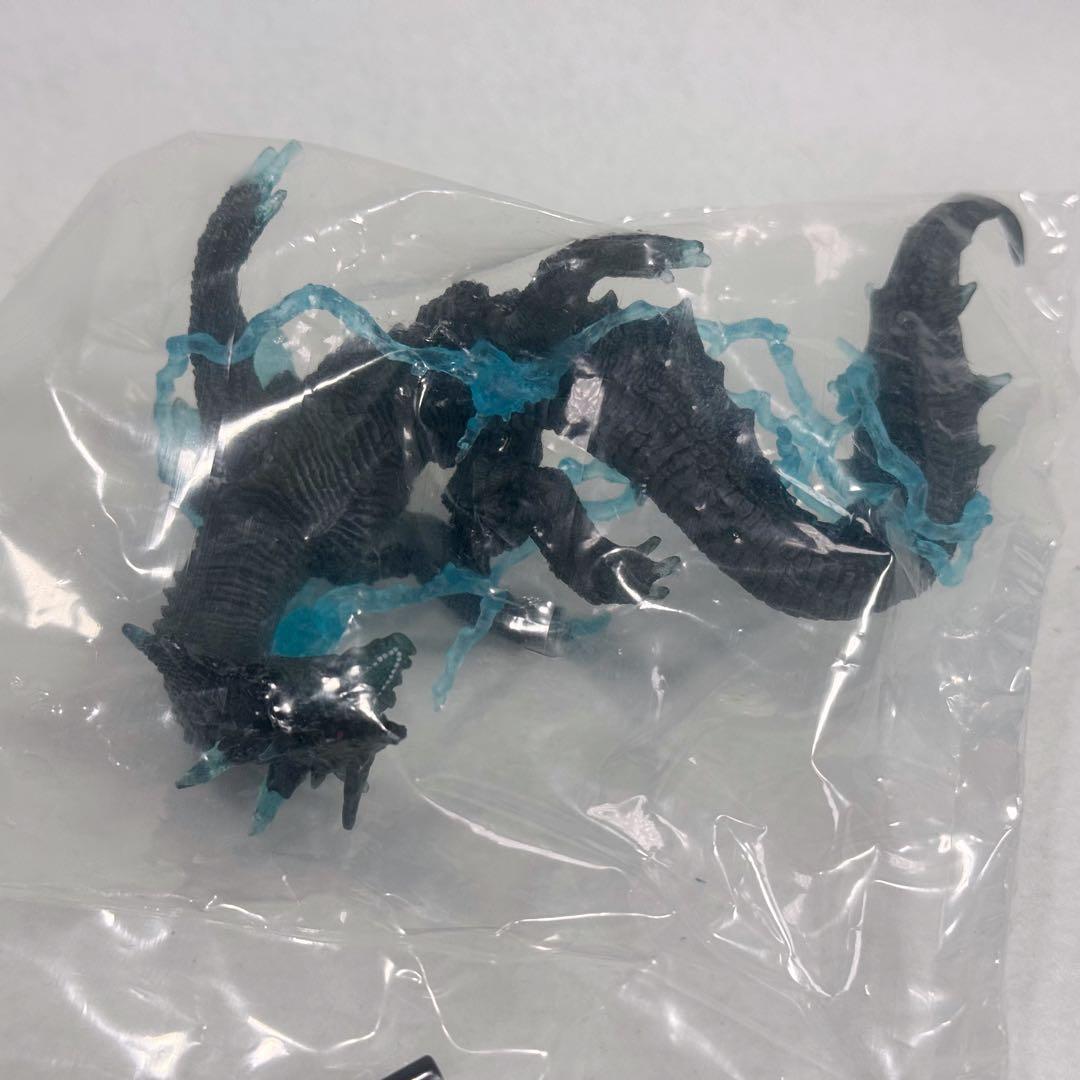 まとめ買い歓迎　モンスターハンター　スタンダードモデル ラギアクルス希少種