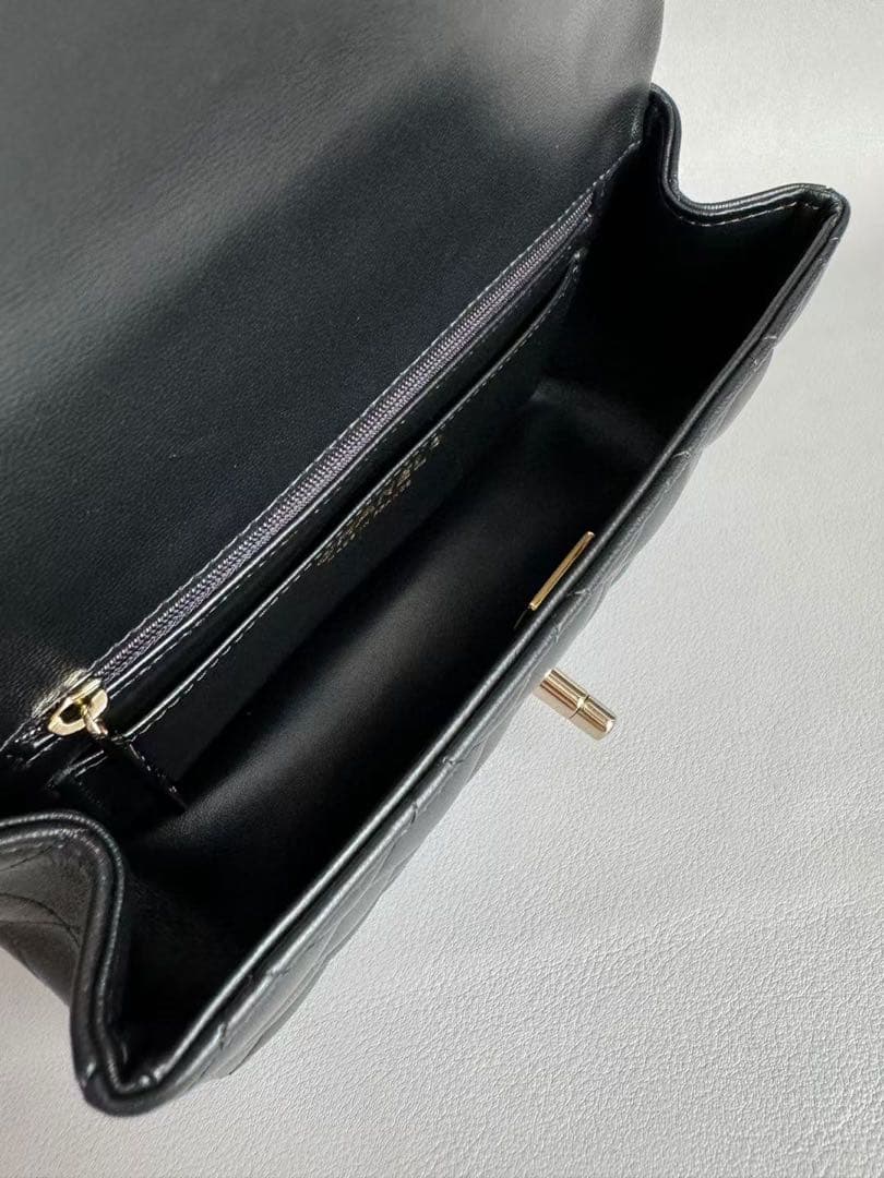 【予定 】CHANEL GRラムスキン CFハンドル バッグ ノベルティ