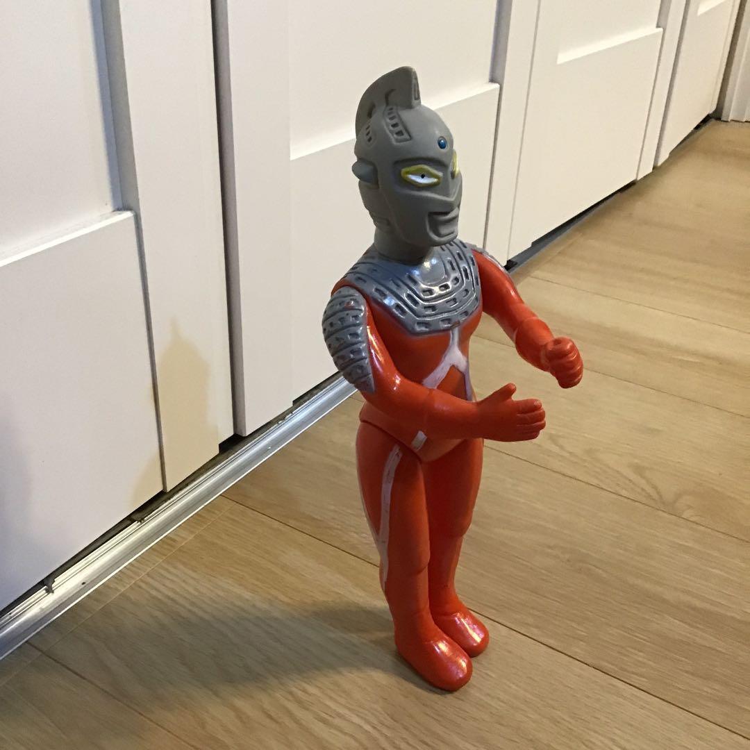 期間限定　昭和レトロ　当時物　美品　マルサン　ソフビ　ウルトラセブン　円谷プロ