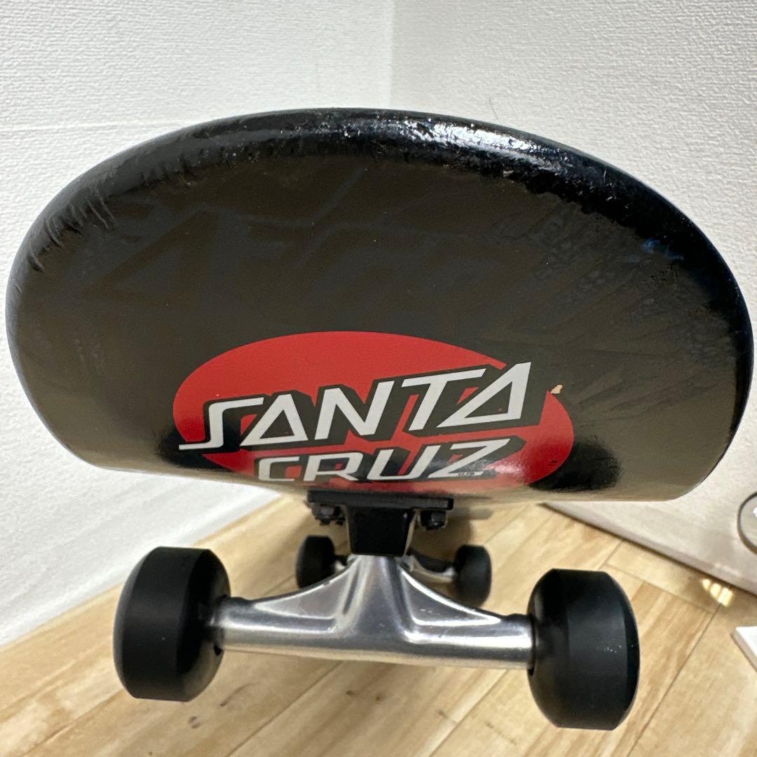 SANTA CRUZ スケートボード 青い手デザイン