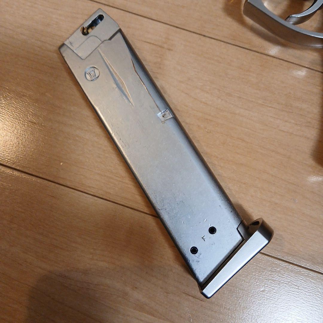 M92FS ステンレスモデル 固定スライドガスガン　対象年齢１８歳以上