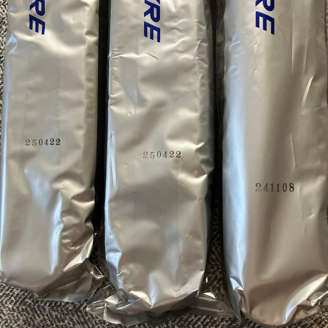 soyoシームレスタイヤRED 3本セット