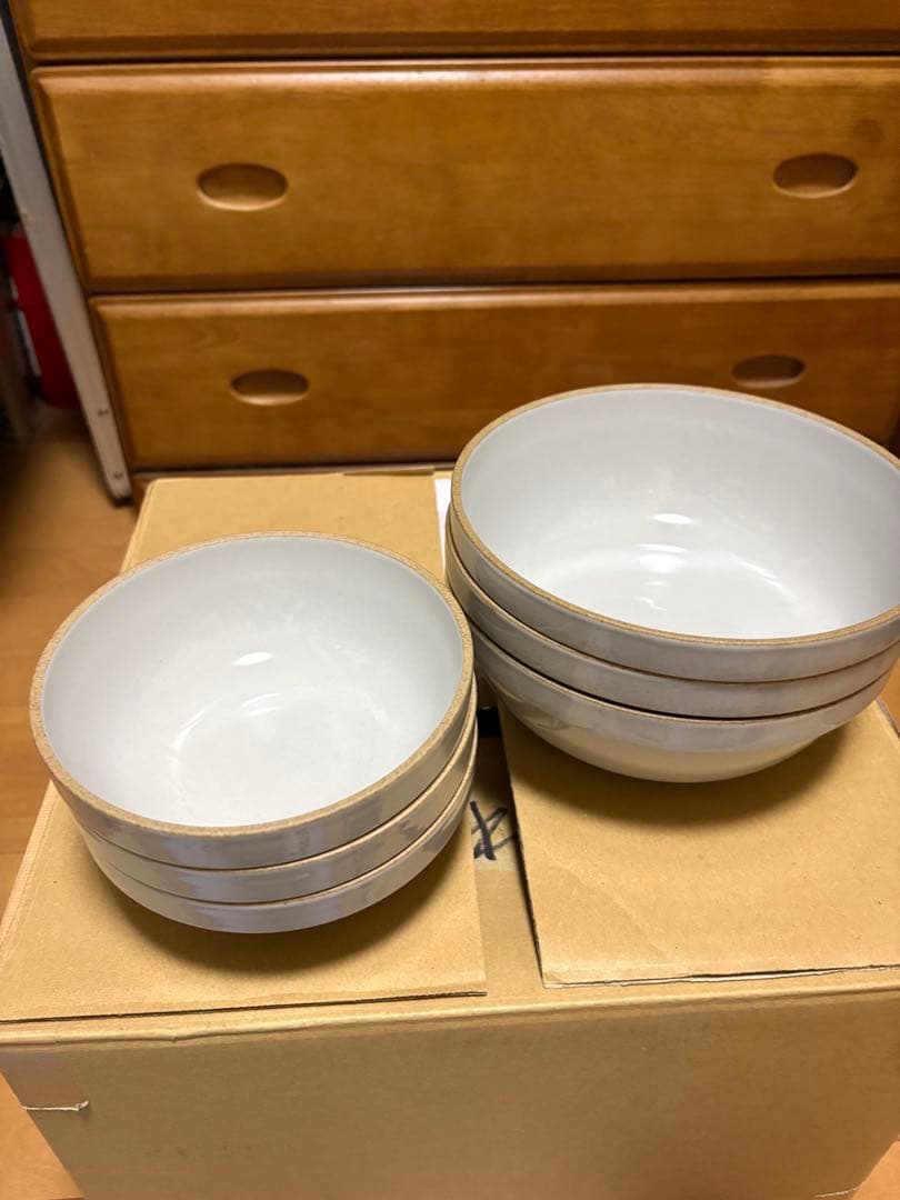 HASAMI PORCELAIN 食器セット　ボウル，マグ
