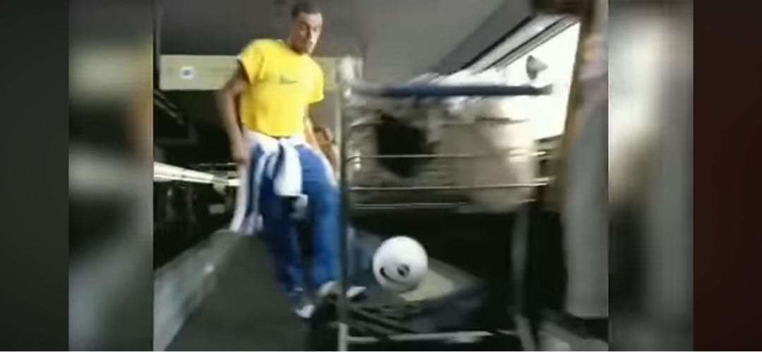 1998年ブラジル代表 リイシュー トラックパンツ　Mサイズ
