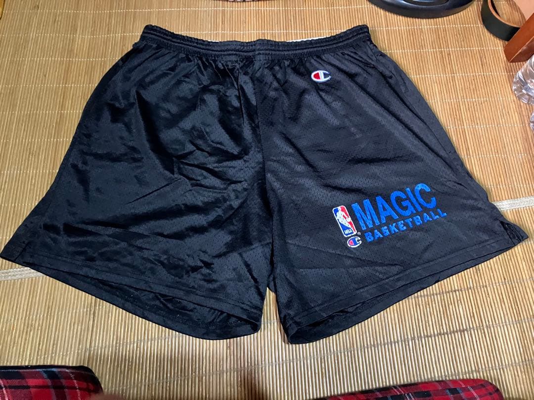 オーランドマジック ショートパンツ　ナイロン　NBA チャンピオン　古着　90s