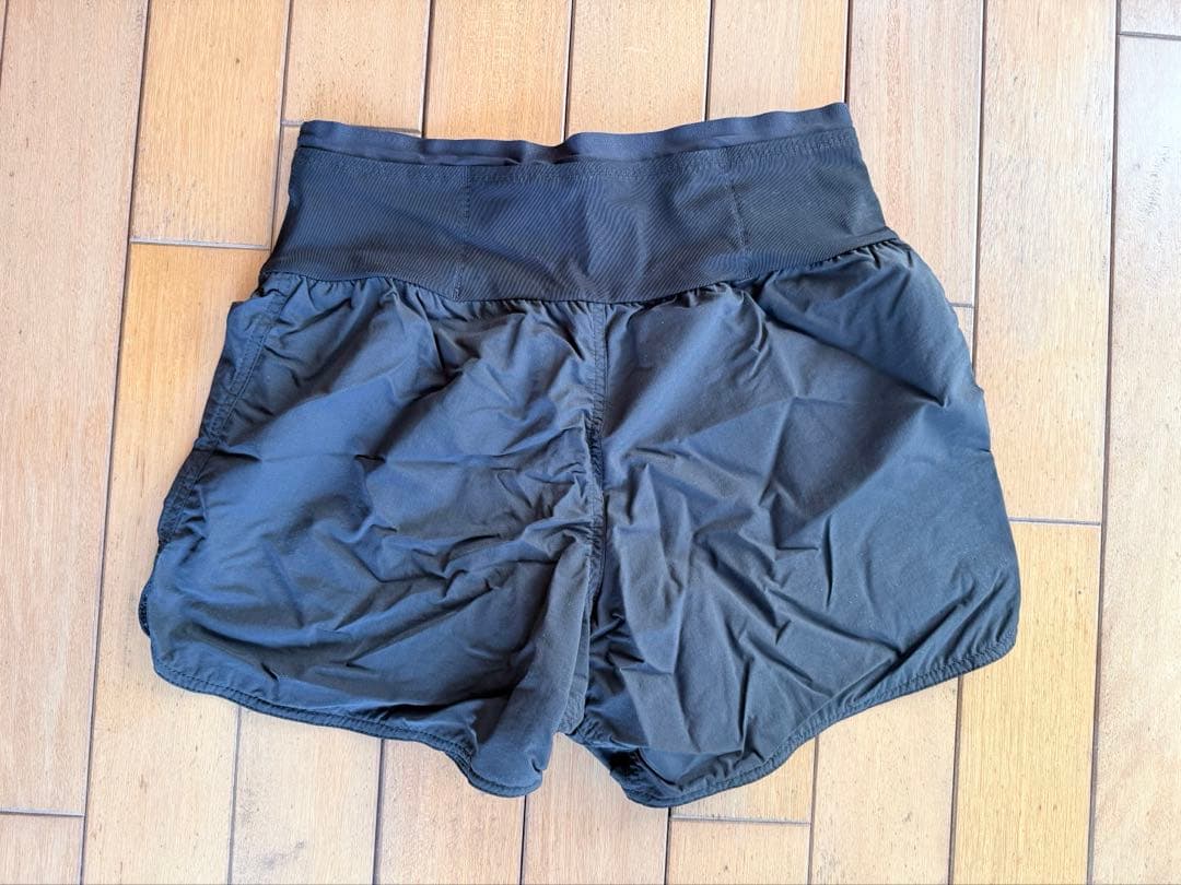 THE NORTH FACE 黒 フリーランスパートショーツ　 L
