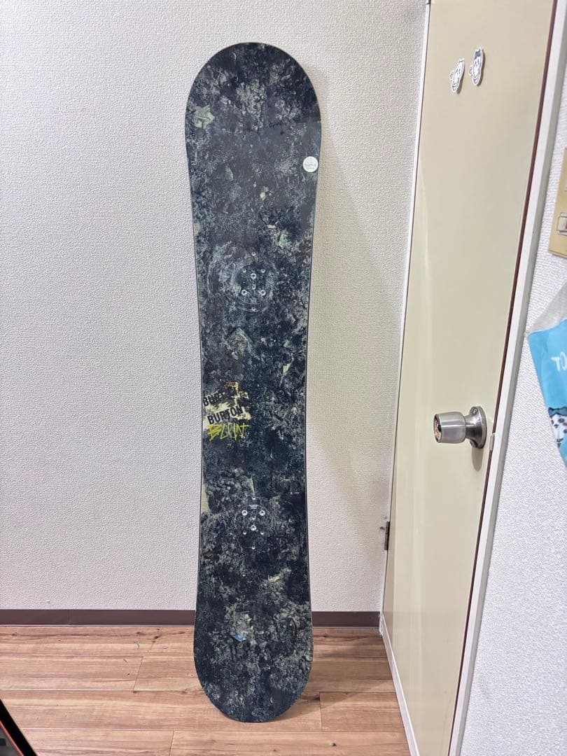 BURTON スノーボード 2枚セット DRAGON 147 BLUNT 158