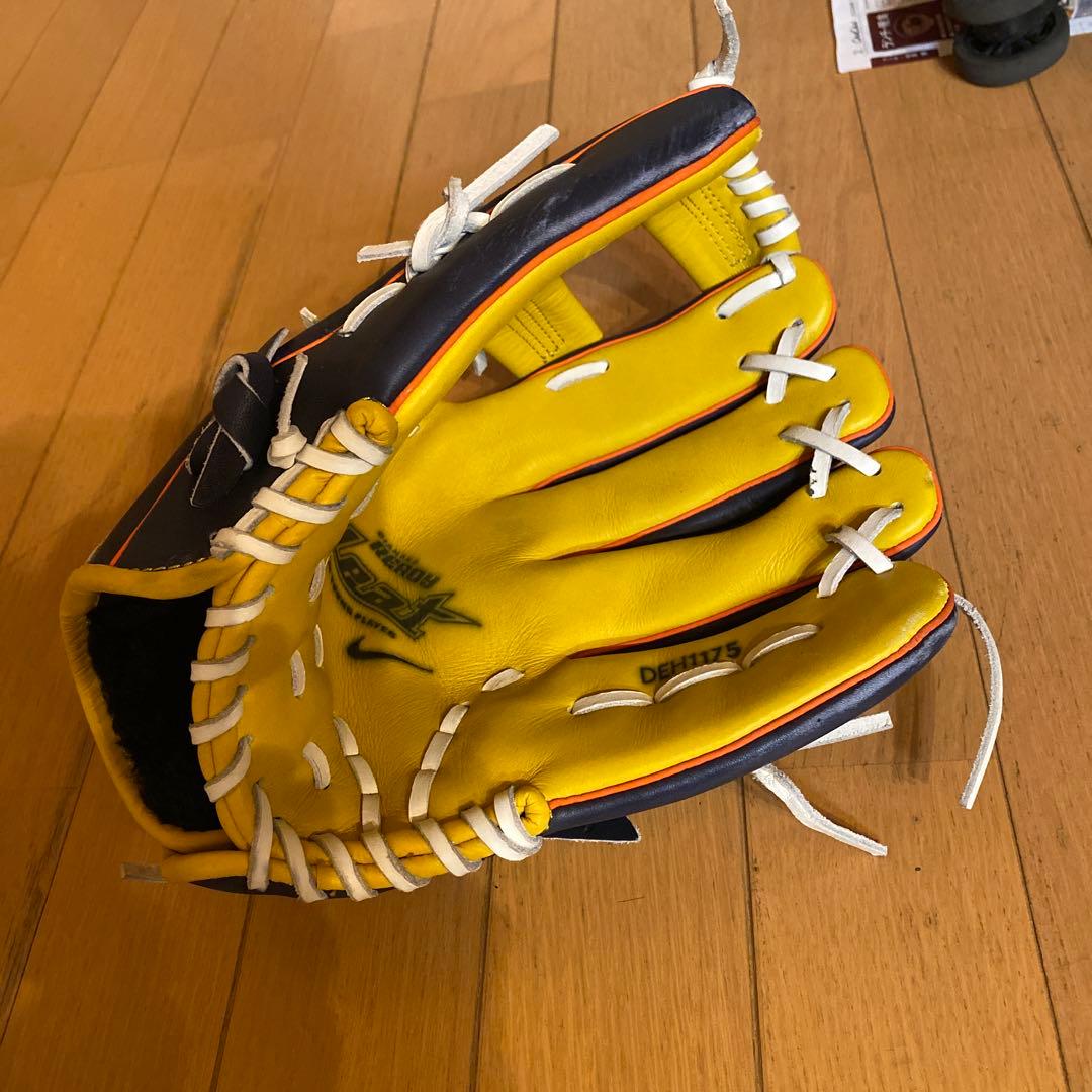 軟式内野用グローブ DIAMOND READY Heat DEH1175