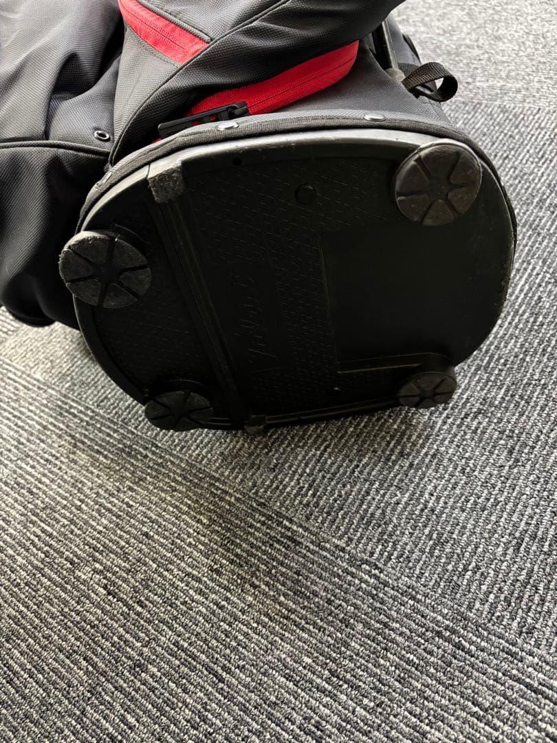 Titleist スタンド式ゴルフバッグ 黒