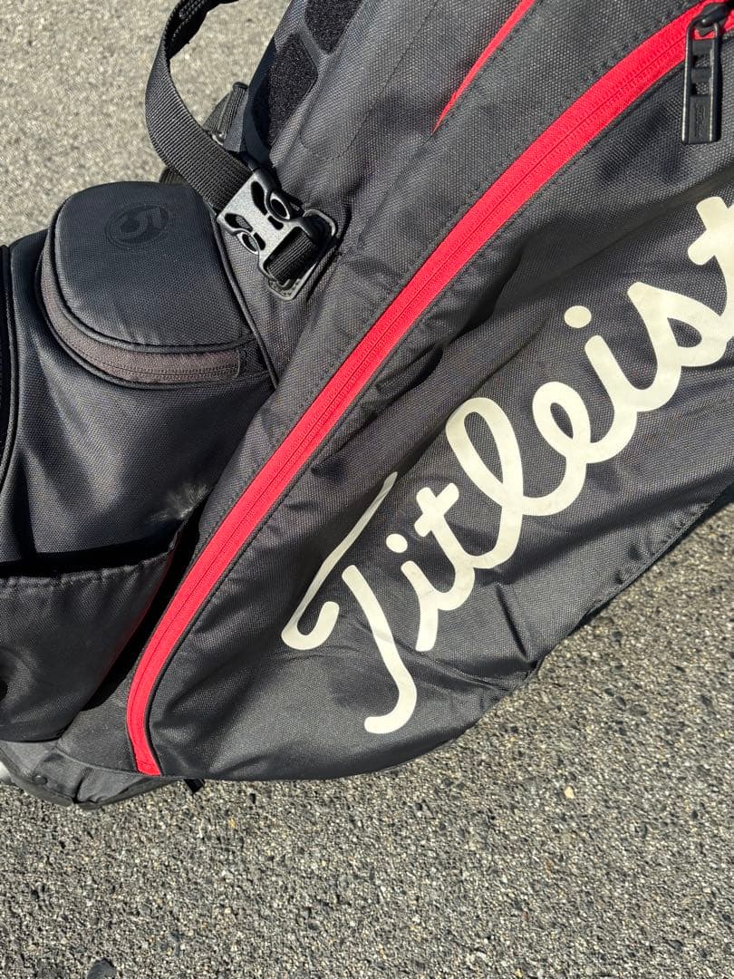 Titleist スタンド式ゴルフバッグ 黒