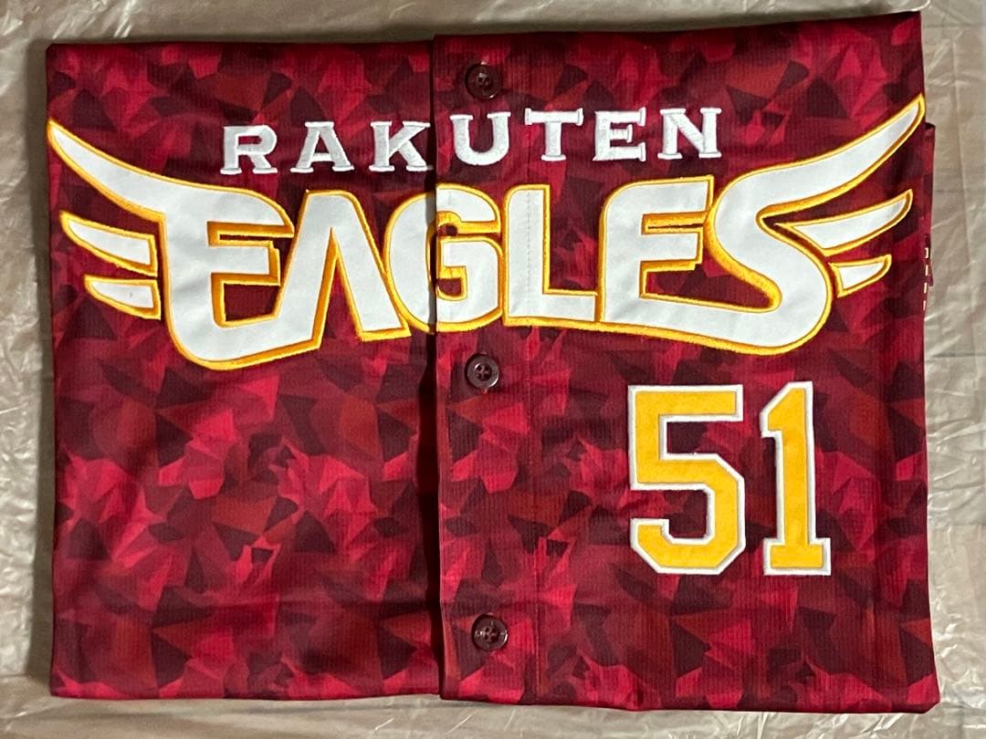 楽天イーグルス 小郷裕哉#51 レプリカユニフォーム　直筆サイン額付き