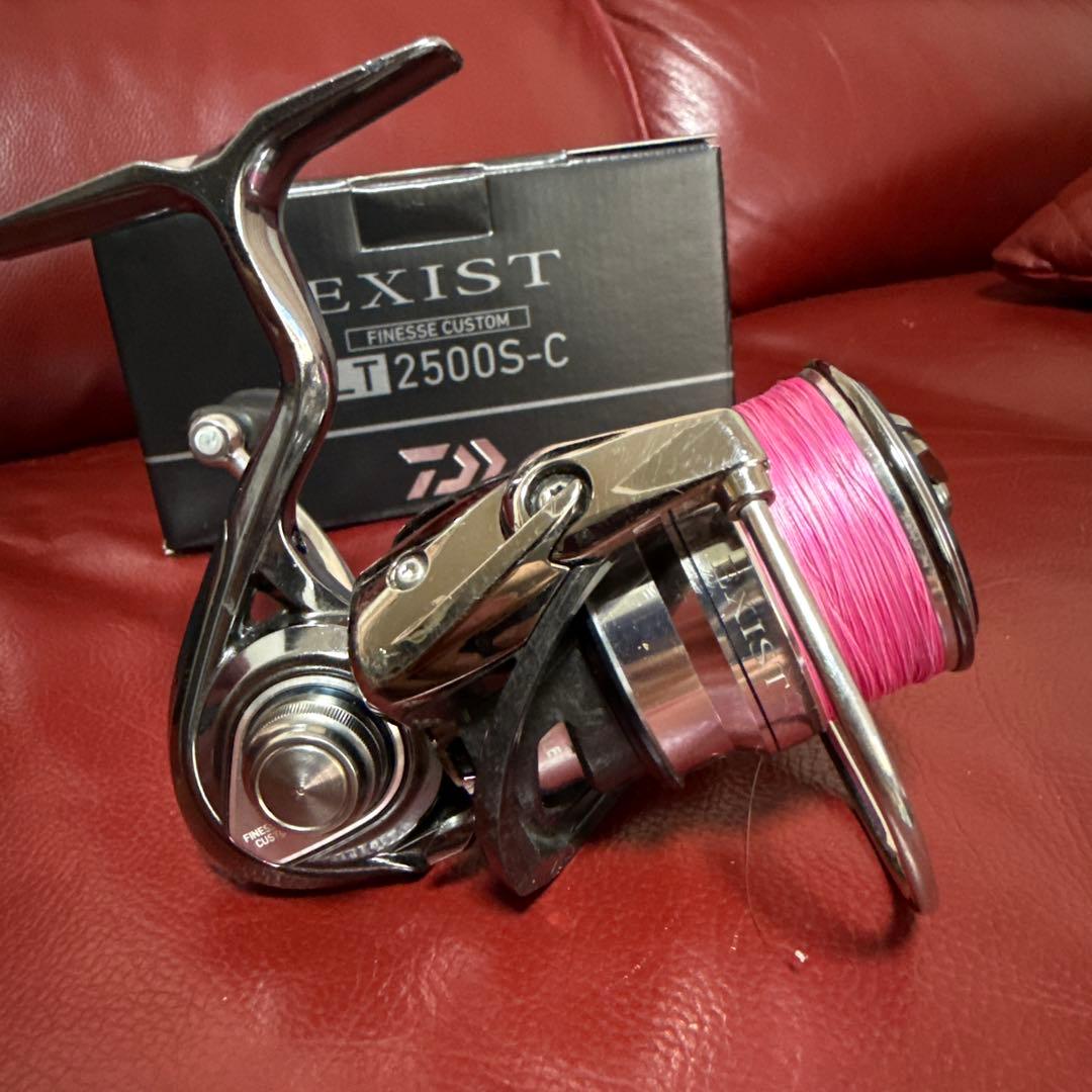 18 EXIST LT2500S-C スピニングリール