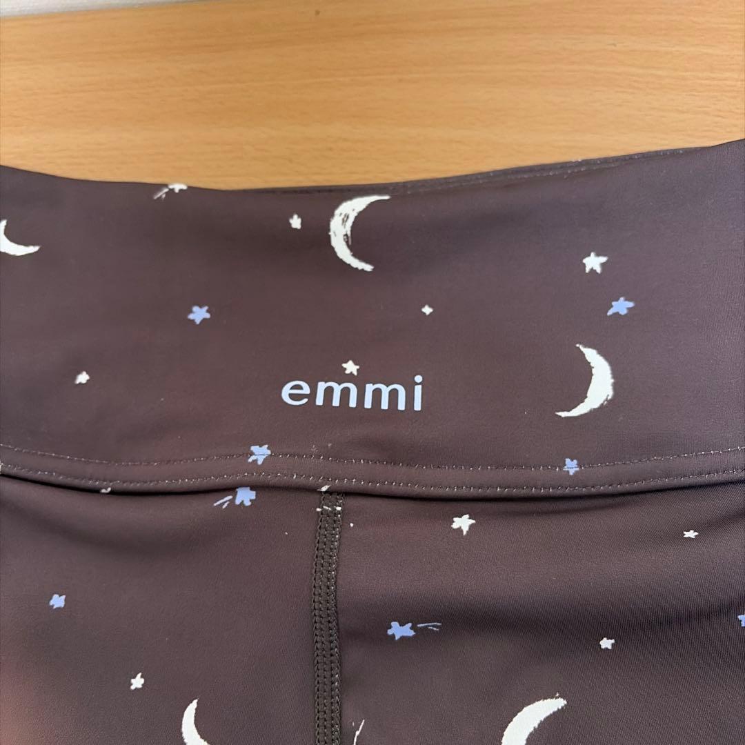emmi(エミ) Happy Active set 4点セット