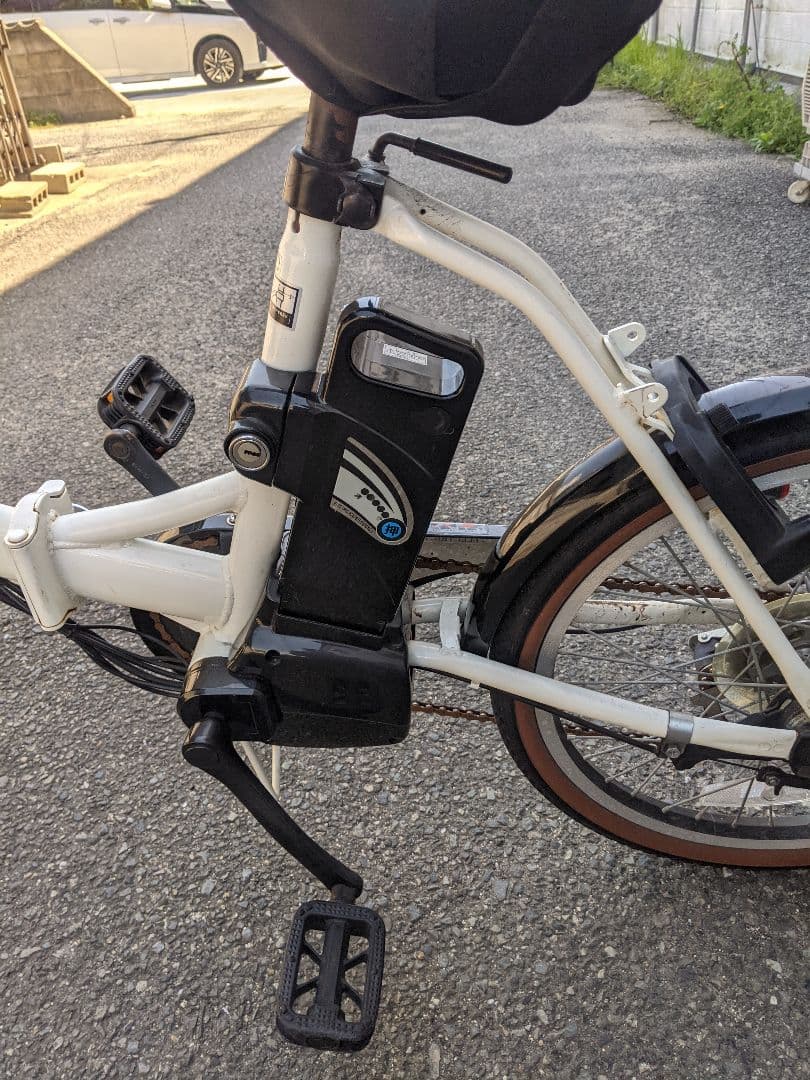 20インチ 折り畳み電動アシスト自転車 外装6段変速 (TDN-206L)