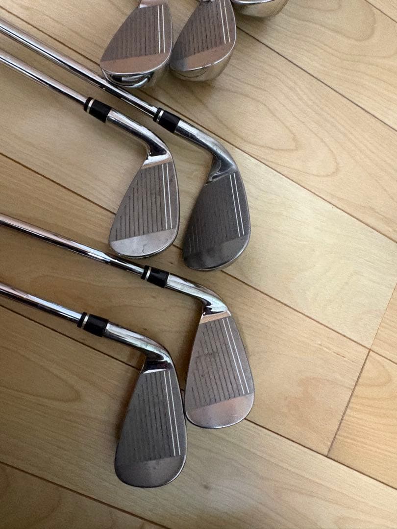 引退品　ゴルフクラブ　ナイキ　アイアン　ゴルフバッグ　ドライバー　ユーティリティ