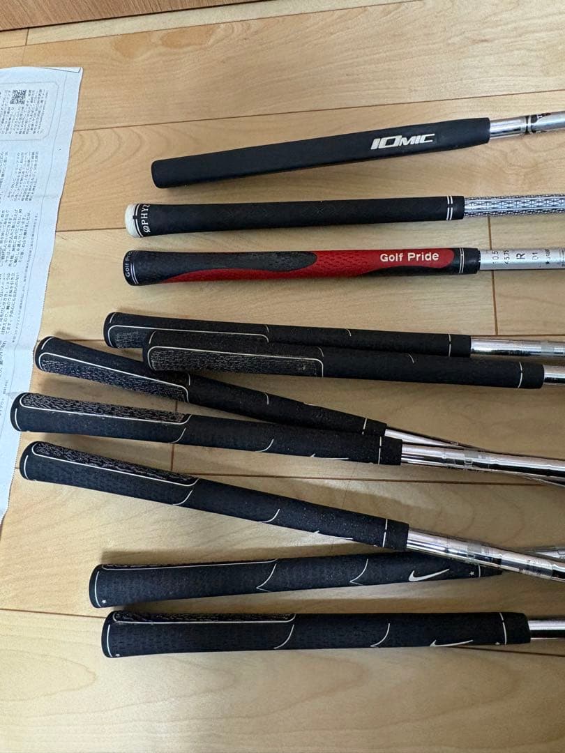 引退品　ゴルフクラブ　ナイキ　アイアン　ゴルフバッグ　ドライバー　ユーティリティ