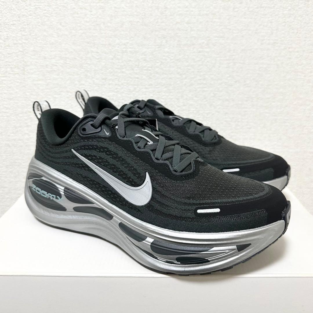 ナイキ 275 ボメロ プラス ランニング ウォーキング シューズ 靴 黒
