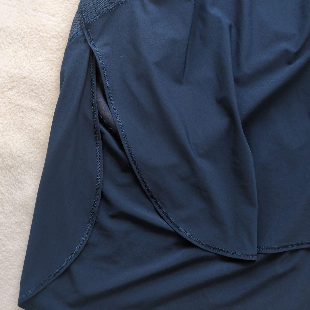 ルルレモン　lululemon　ヨガトップス　タンクトップ　サイズ8　ネイビー