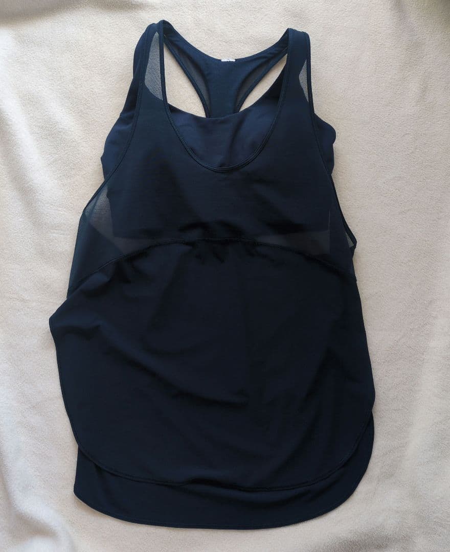 ルルレモン　lululemon　ヨガトップス　タンクトップ　サイズ8　ネイビー