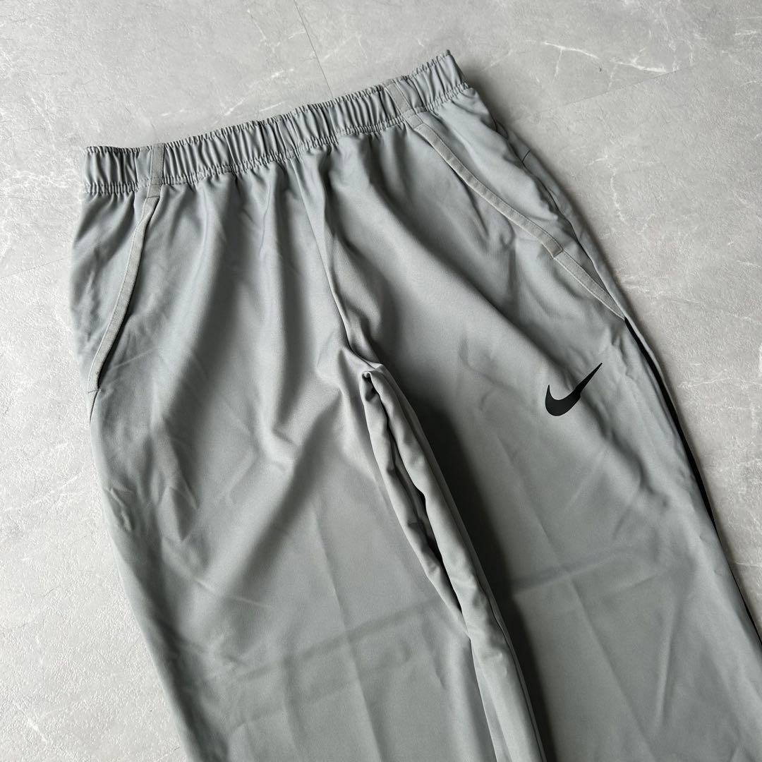 NIKE セットアップ ジャージ 上下 メンズM グレー ランニングウェア ジム