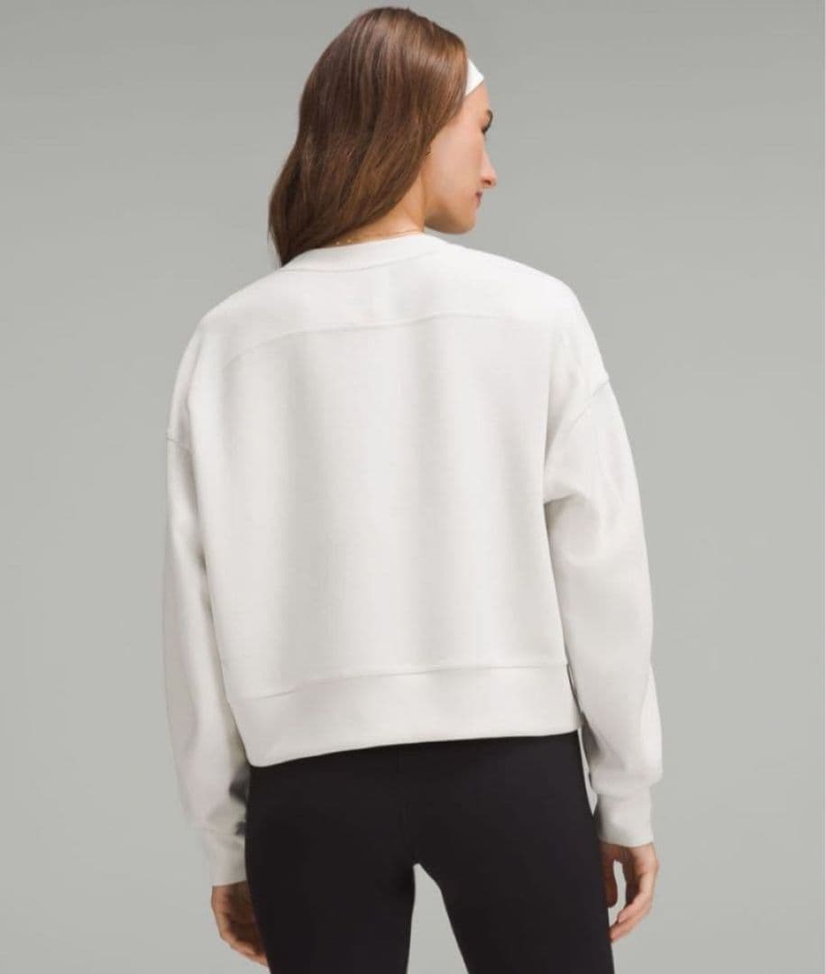 【美品】lululemon/クロップト丈スウェット　Softstream