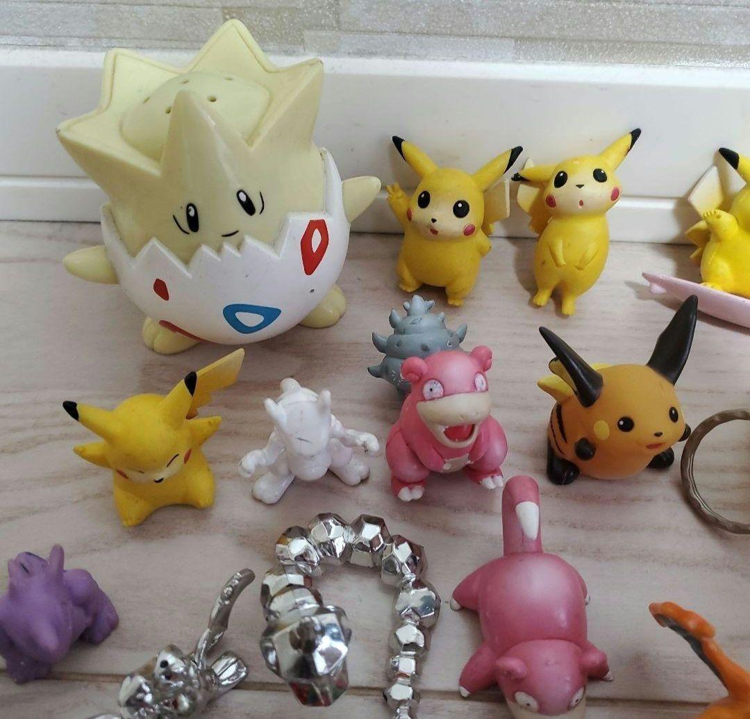 【まとめ売り】ポケモン105体　キーホルダー　スタンプ　ソフビ　メタル