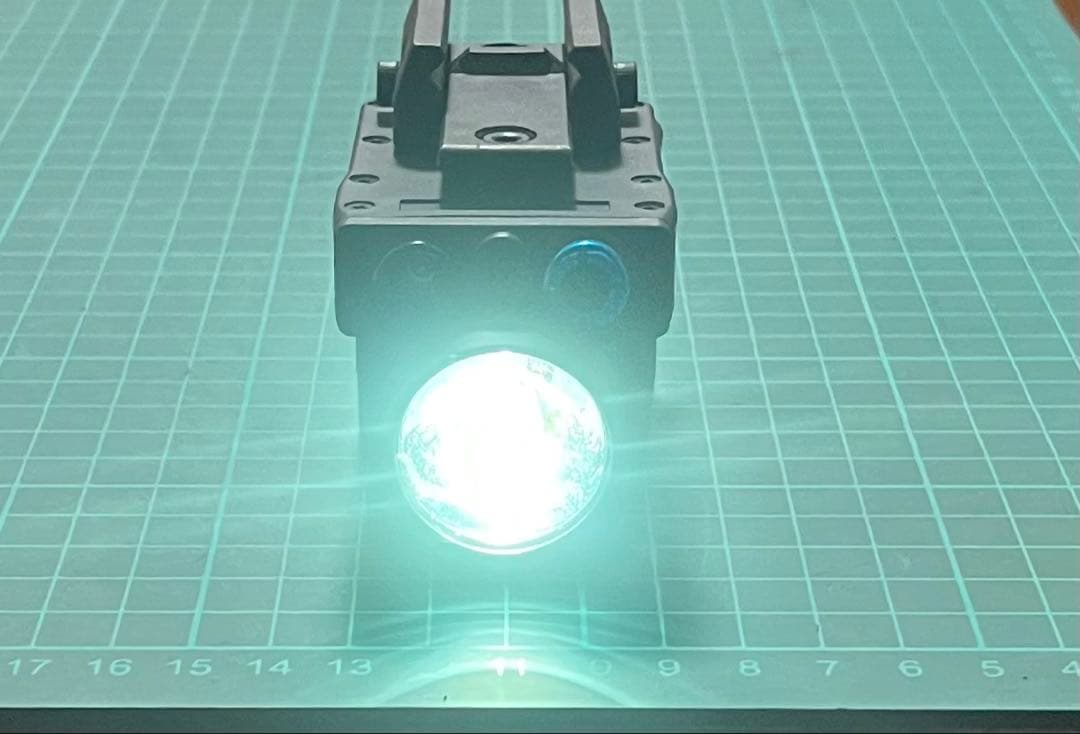 VLM01 エイミングモジュールタイプ レプリカ　フラッシュライトミリタリー
