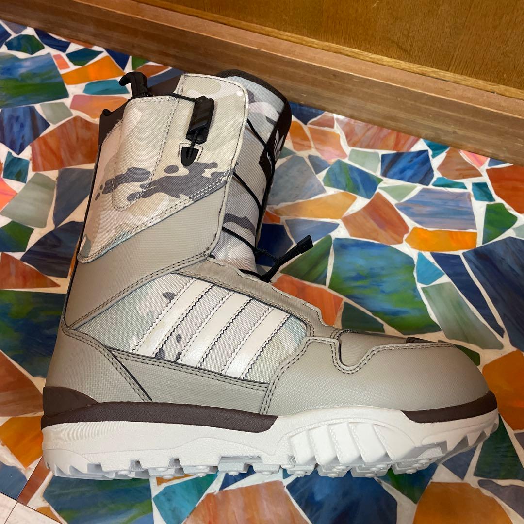 新品未使用　adidasアディダス ブーツ　スノーボード　カズモデル　國母和宏