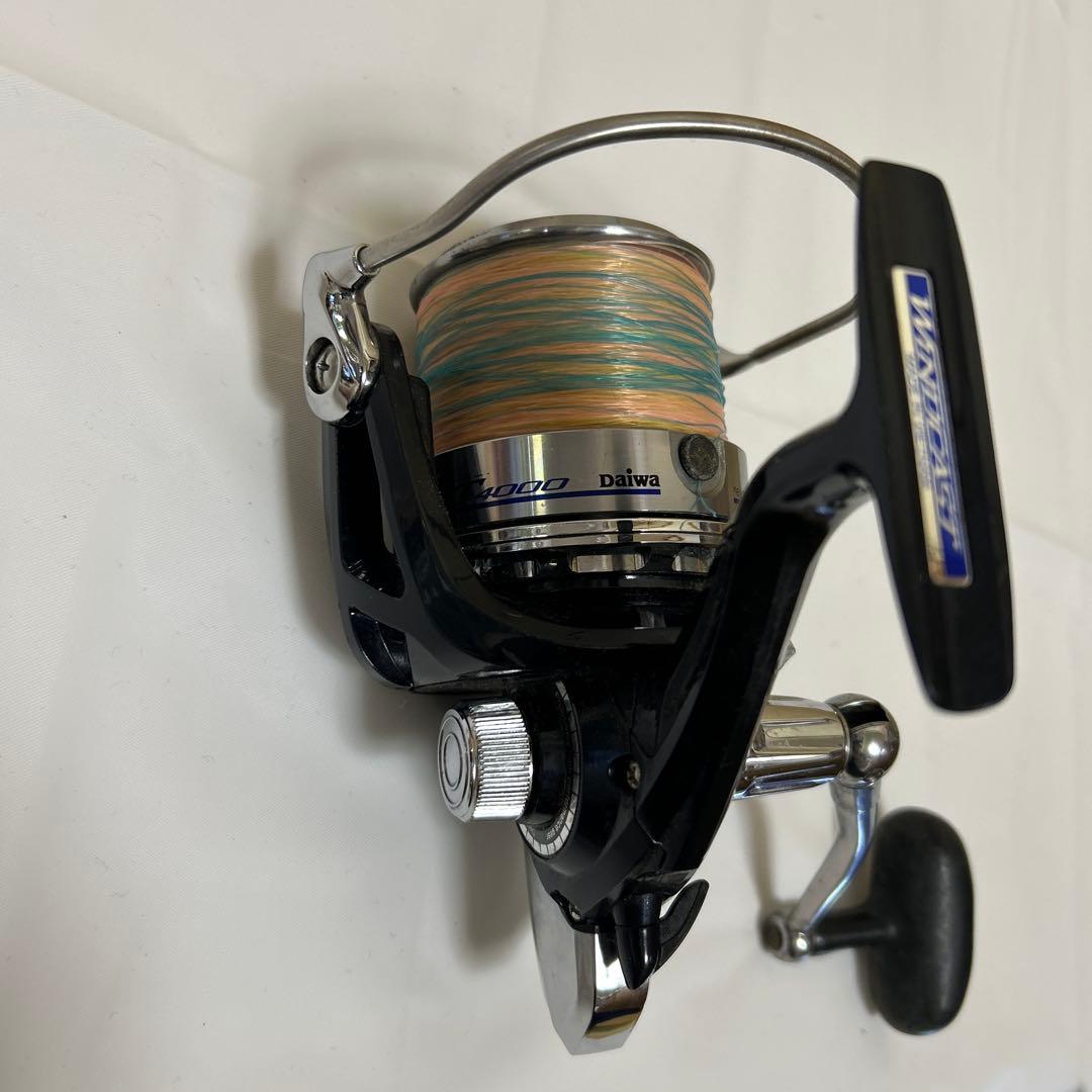 Daiwa WINDCAST4000 スピニングリール