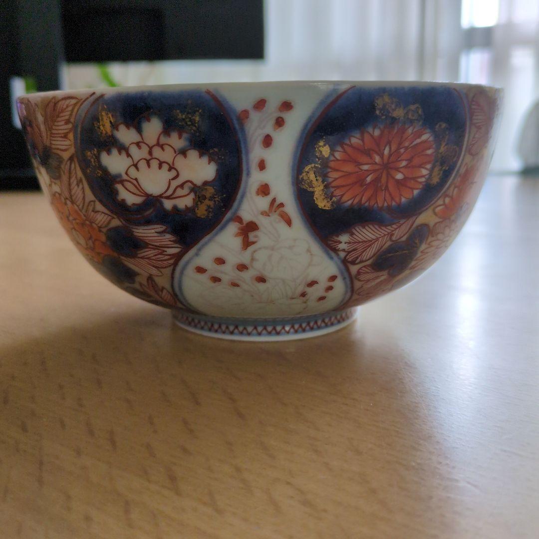 古伊万里　江戸時代、寛保2年 色絵唐花模様　15センチ鉢