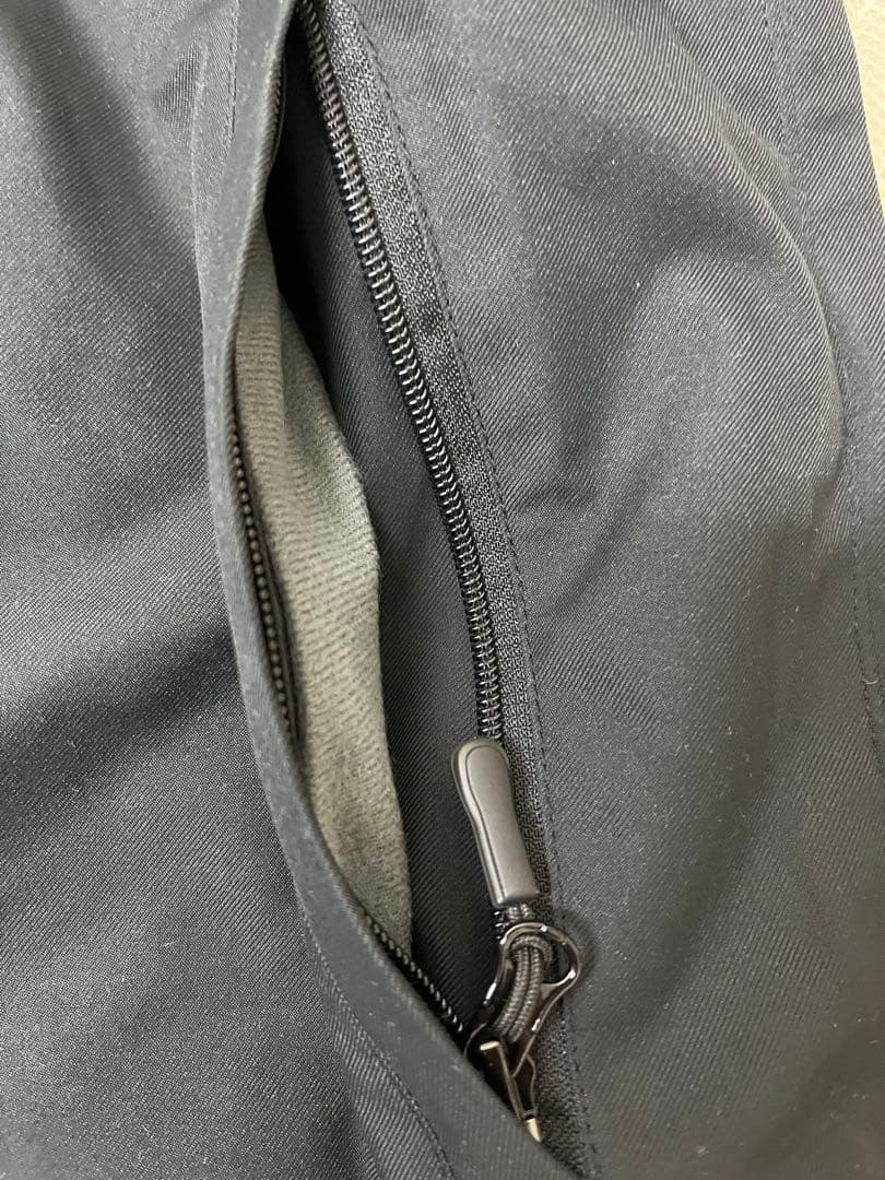 ANTISM スノーボードウェア フード付き（Ｍ）/ウェアパンツ（Ｌ）