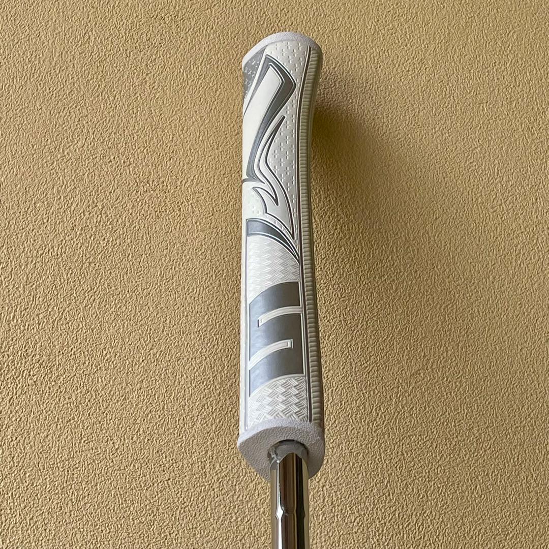 【カバー付】ODYSSEY BACKSTRYKE 2-BALLパター33㌅