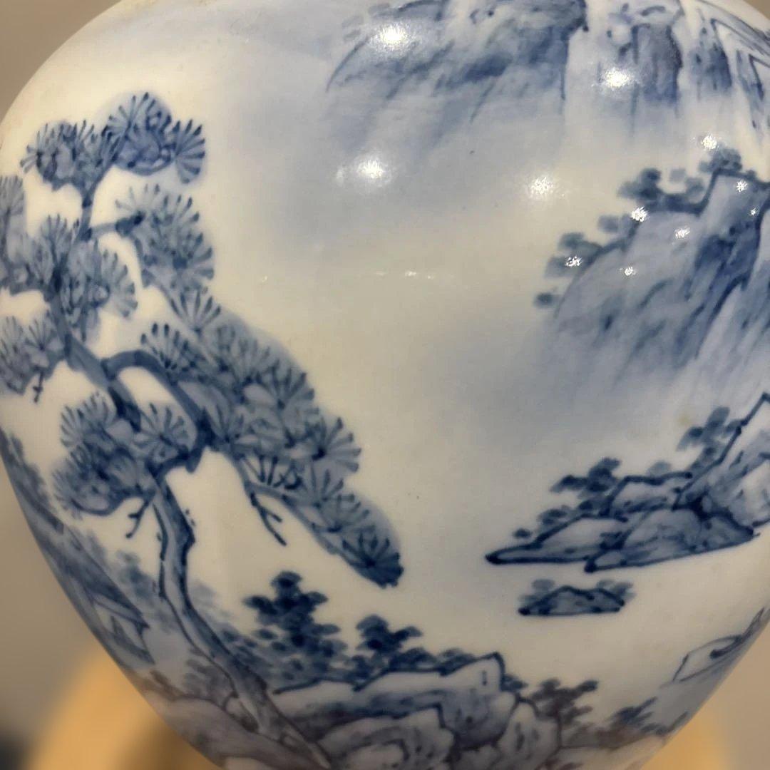 青白色 陶器 花瓶 山水画風 木箱付き
