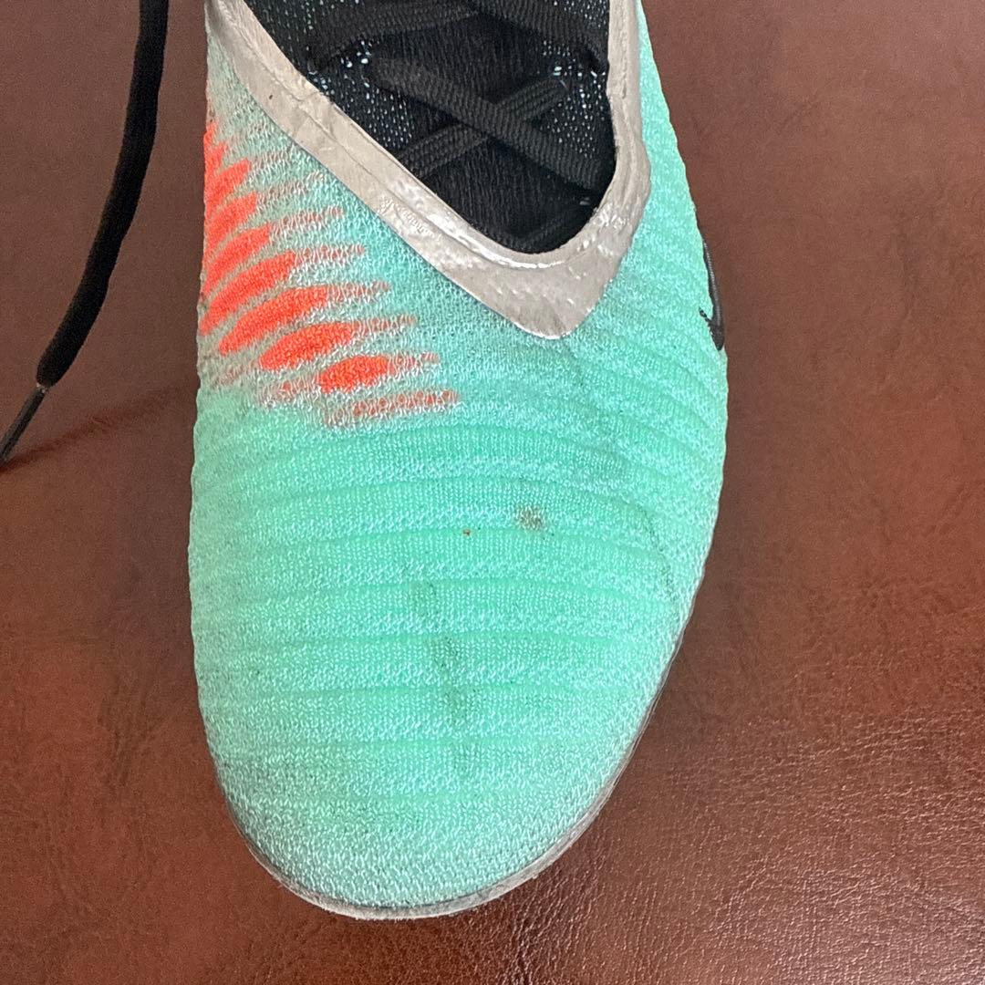 Nike サッカースパイク ファントム 6 LOW エリート AG