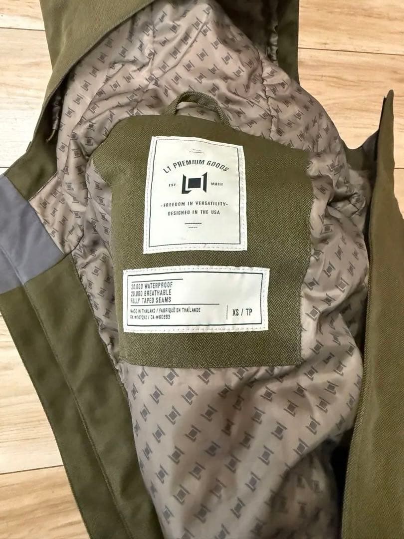 スノーボード用ウェアセット　L1ジャケット　ボルコムパンツ