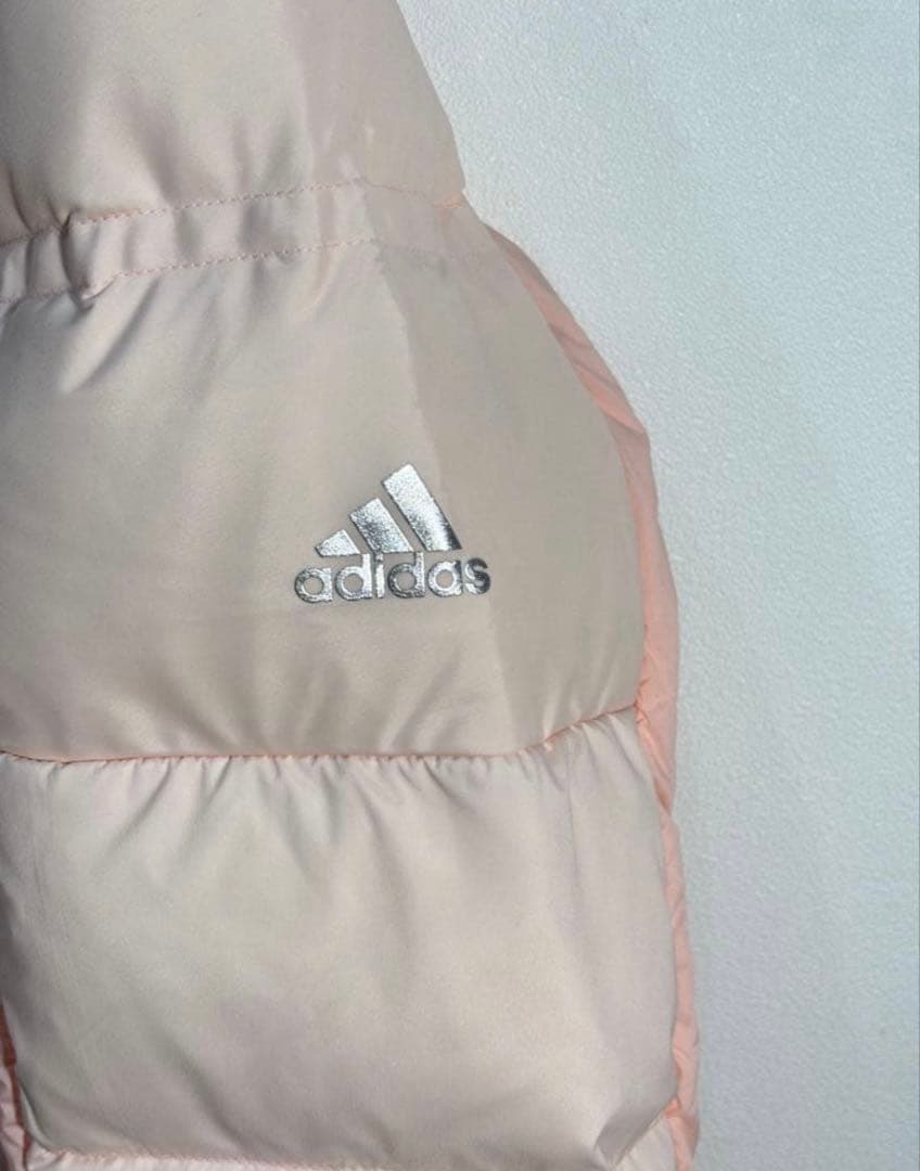 未使用adidas ゴルフピンク ダウンジャケット　3ライン入リ　異素材