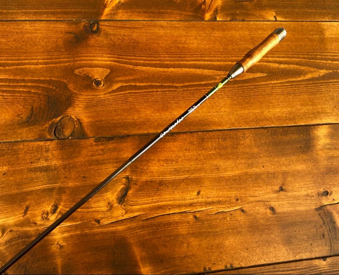 小物釣り竿　タナゴ竿　ブラック×グリーン　150cm ウッドグリップ　振り出し竿