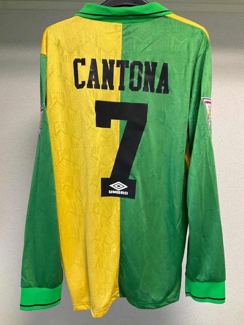 Umbro CANTONA 7 シャツ Lサイズ