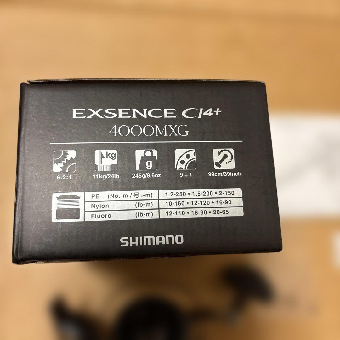 シマノ　１８　エクスセンスＣＩ４＋　４０００ＭＸＧ／スピニング