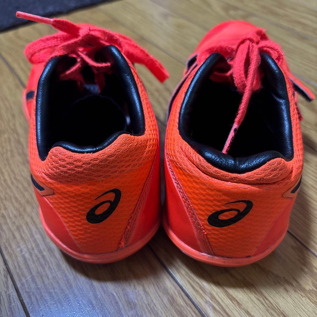 ASICS スローイングシューズ