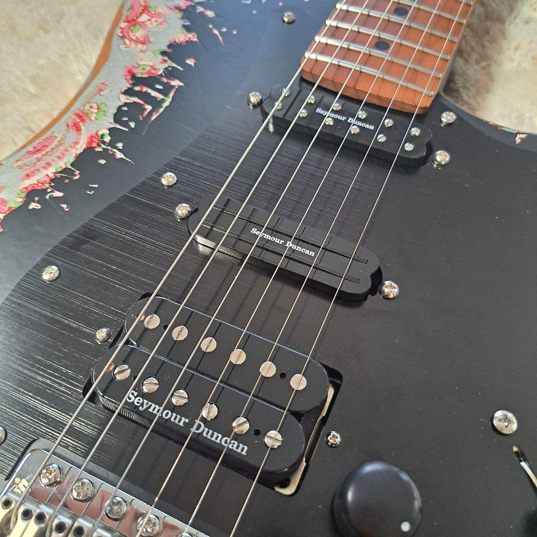工房製作個性ストラト　レリック加工　ダンカン Pickups * 3 搭載