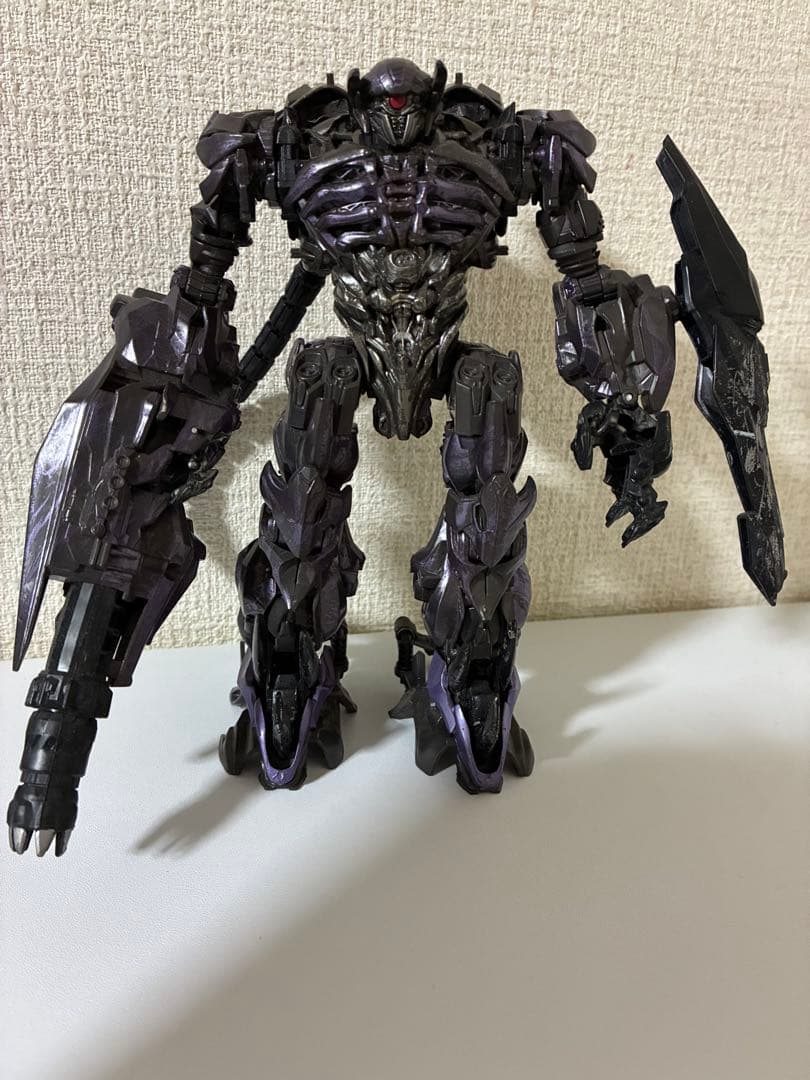 トランスフォーマー スタジオシリーズ ショックウェーブ