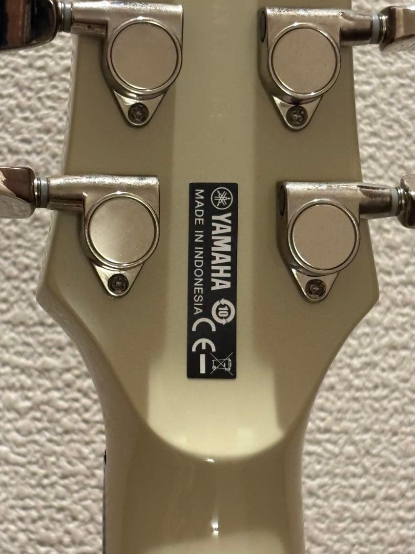 【美品】YAMAHA RS320＋THR5 アンプ付き エレキギターセット