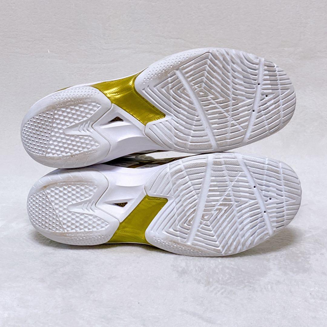 希少 美品　アシックス　GELBURST 20th 記念モデル　25.5cm　白