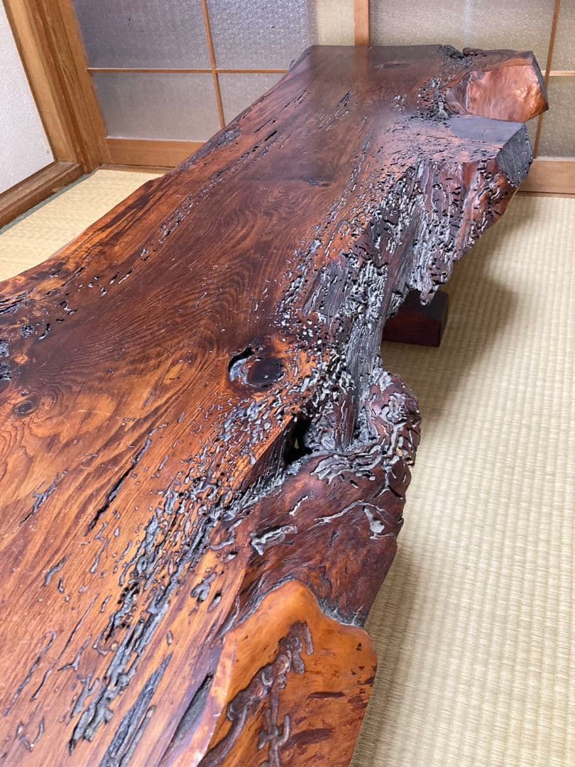 杉の１枚板の座卓
