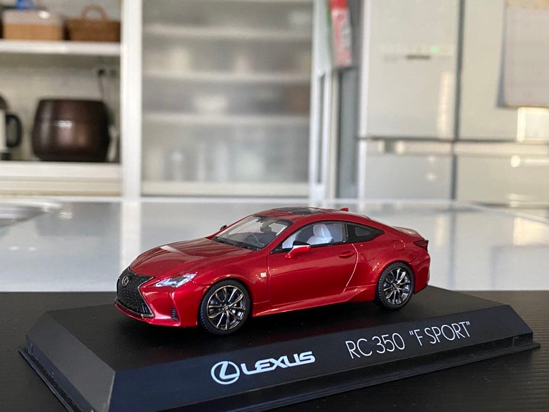 京商　1/43 RC350 Ｆスポーツ
